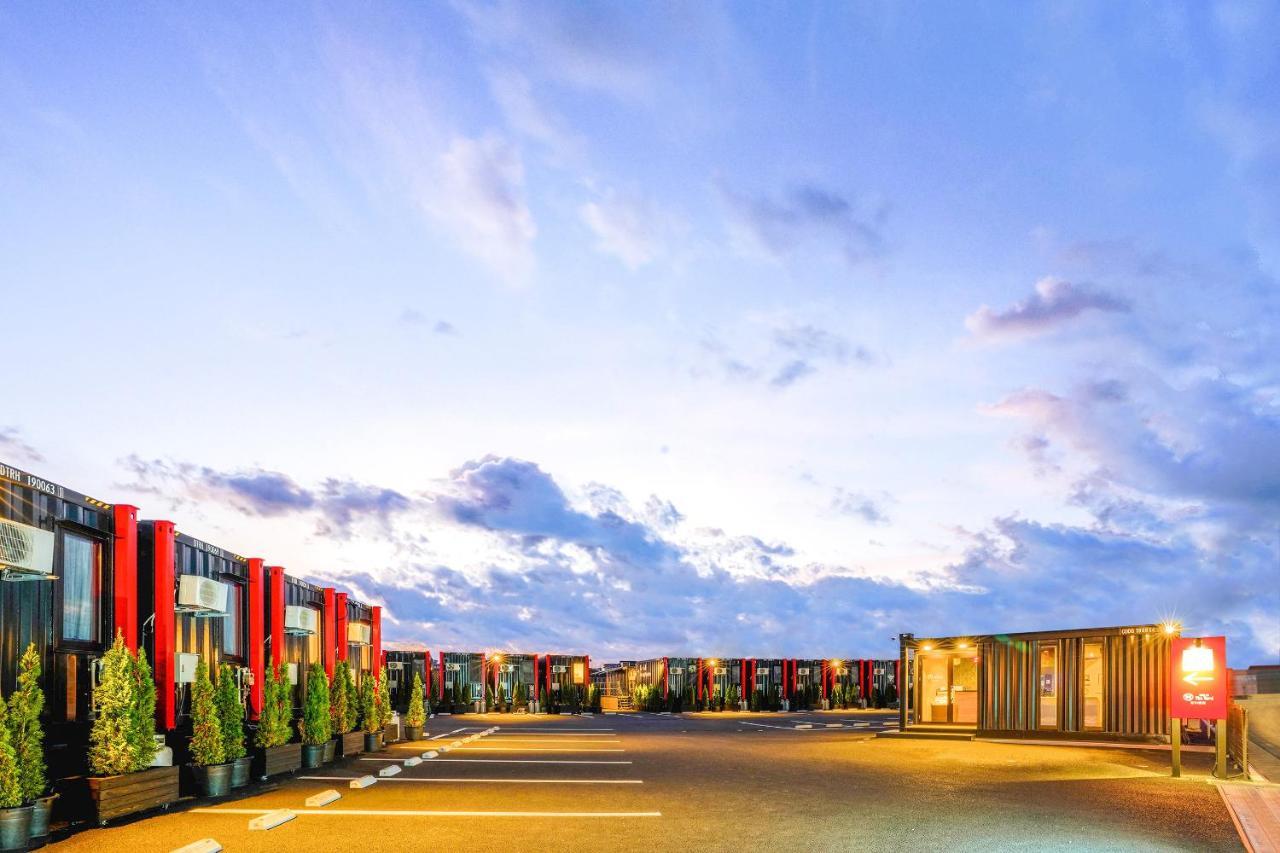 Hotel R9 The Yard Ashikagafukutomi Bagian luar foto