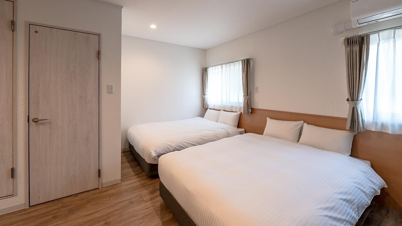Hotel R9 The Yard Ashikagafukutomi Bagian luar foto