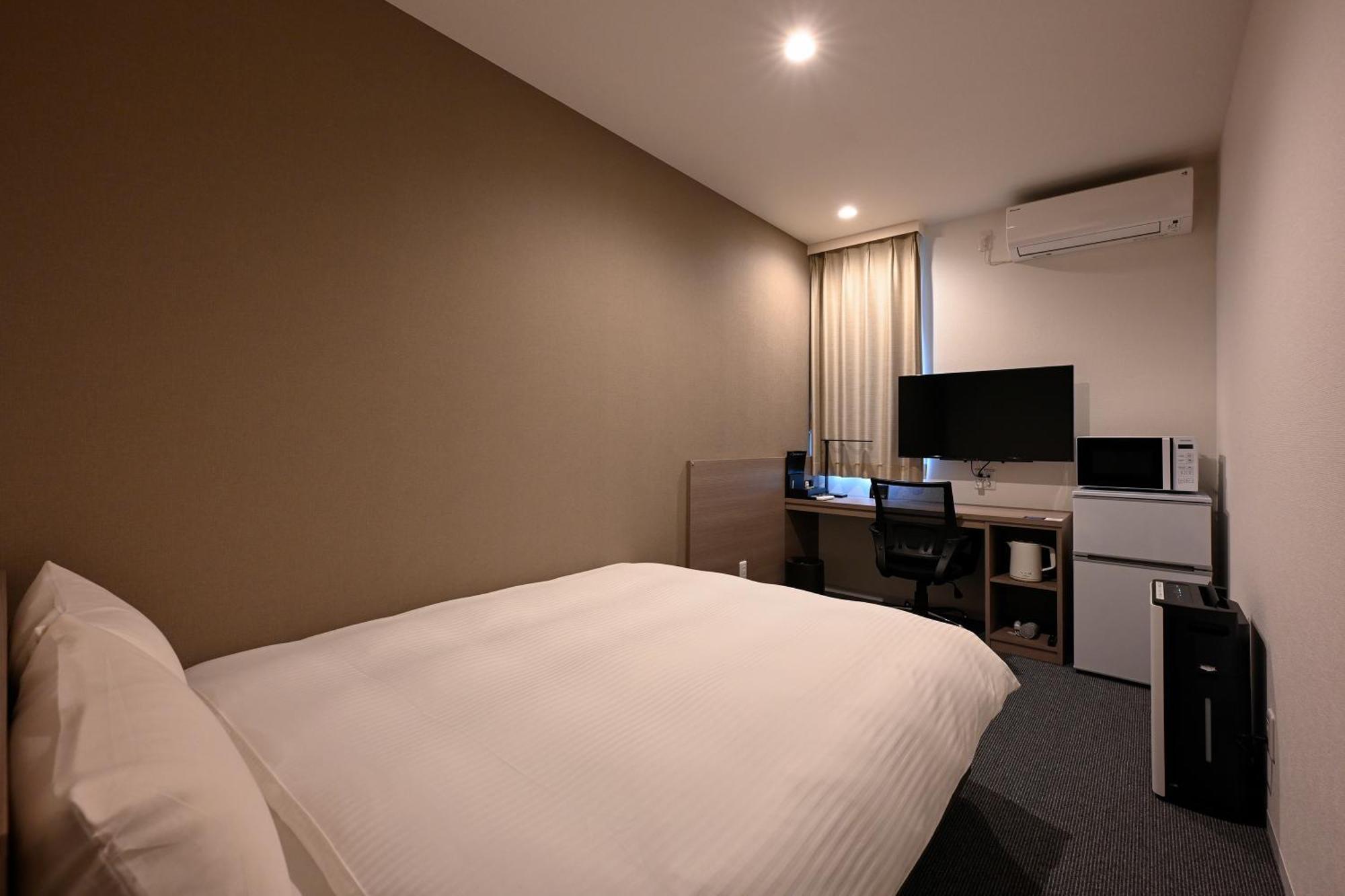 Hotel R9 The Yard Ashikagafukutomi Bagian luar foto